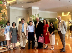 Buổi làm việc với TS. Heinz Boyer – Chủ tịch, Nhà sáng lập Đại học Khoa học Ứng dụng IMC Krems (Cộng hòa Áo)