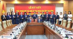 Trường Đại học Thương mại và UBND tỉnh Cao Bằng chính thức ký kết thỏa thuận hợp tác về đào tạo, nghiên cứu khoa học, chuyển giao công nghệ