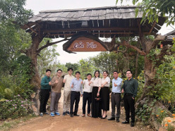 ĐOÀN KHẢO SÁT TRƯỜNG ĐẠI HỌC THƯƠNG MẠI THỰC ĐỊA DỰ ÁN NGHIÊN CỨU CẤP QUỐC GIA TẠI BẮC NINH