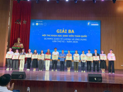 KHOA KINH TẾ – TRƯỜNG ĐẠI HỌC THƯƠNG MẠI GẶT HÁI THÀNH TÍCH ẤN TƯỢNG TẠI HỘI THI OLYMPIC KINH TẾ LƯỢNG VÀ ỨNG DỤNG 2026