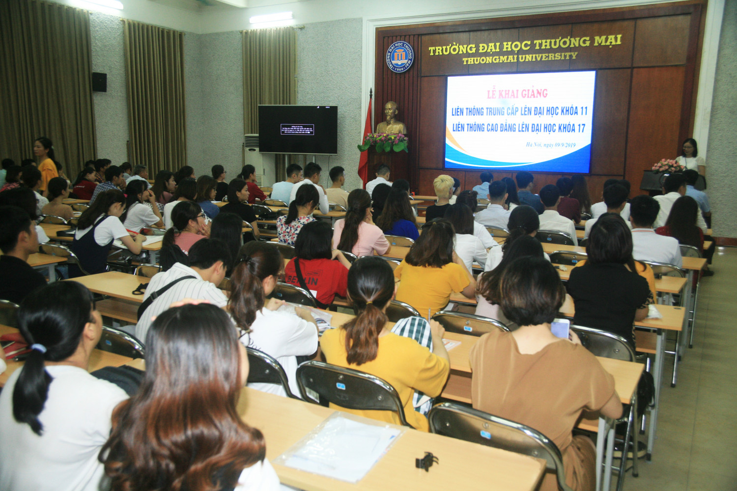 Lễ Khai giảng Khoa Tại chức ngày 09/9/2019